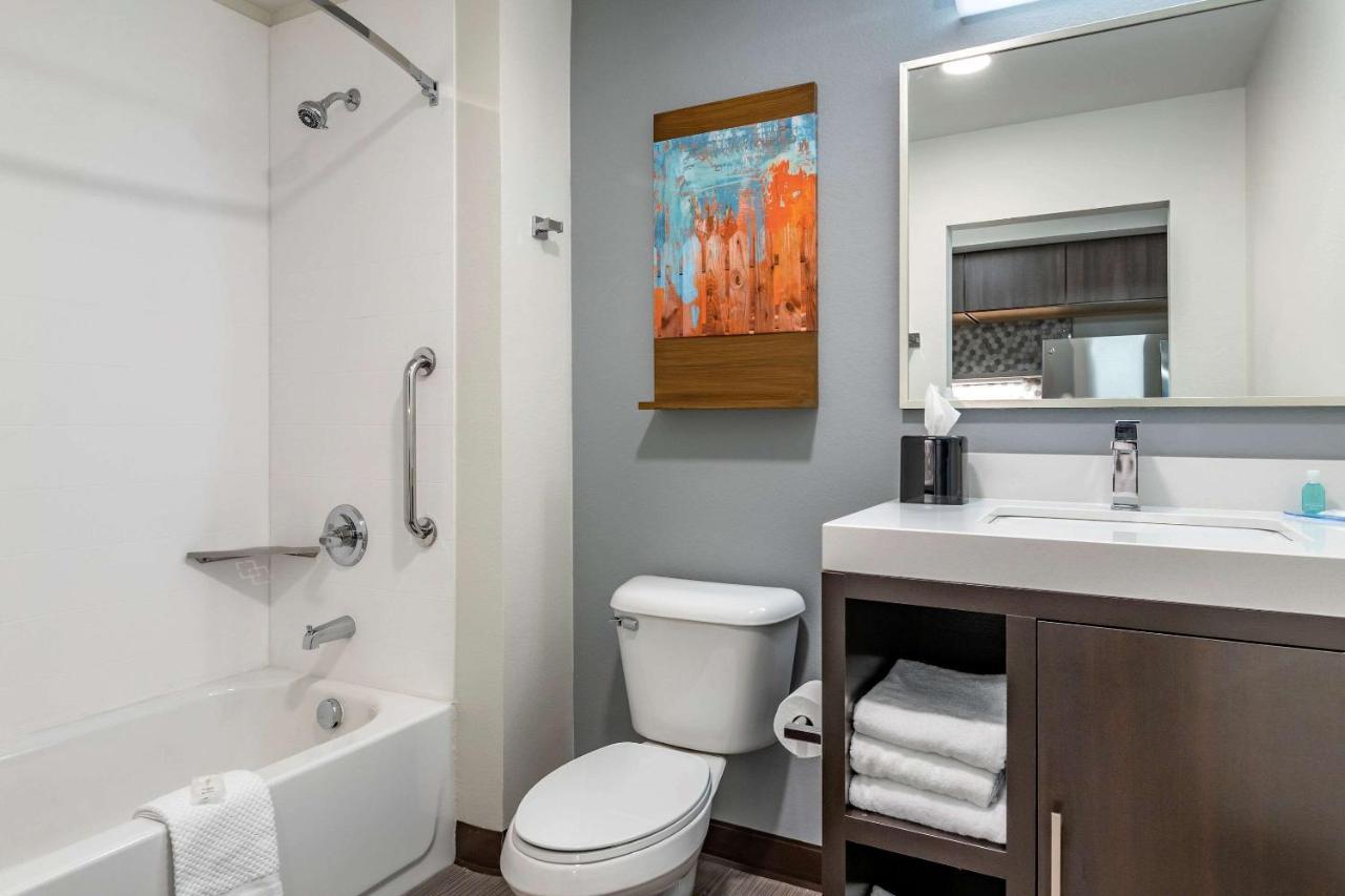 Mainstay Suites Waukee-West Des Moines Esterno foto